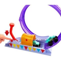 Disney Pixar Cars Showtime Loop Trackset -Disney Toys Sales unnamed file 2643