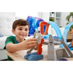 Toy Story Hot Wheels Disney Pixar Lightyear Hyper Loop Challenge Playset