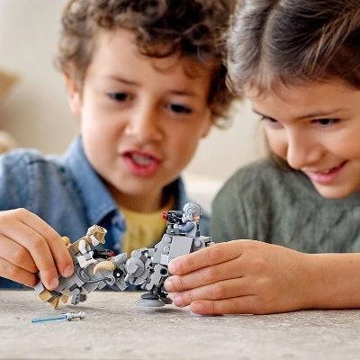 LEGO Star Wars AT-AT vs. Tauntaun Microfighters Building Toy 75298 4 LEGO Star Wars AT-AT vs. Tauntaun Microfighters Building Toy 75298 - Image 2