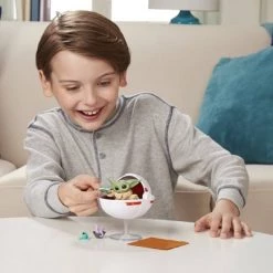 Star Wars The Bounty Collection Grogu's Hover-Pram Pack -Disney Toys Sales unnamed file 3921