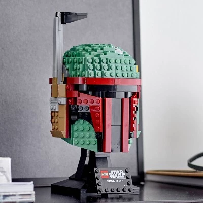 LEGO Star Wars Boba Fett Helmet Building Kit; Cool Collectible Star Wars Set 75277 3 LEGO Star Wars Boba Fett Helmet Building Kit; Cool Collectible Star Wars Set 75277